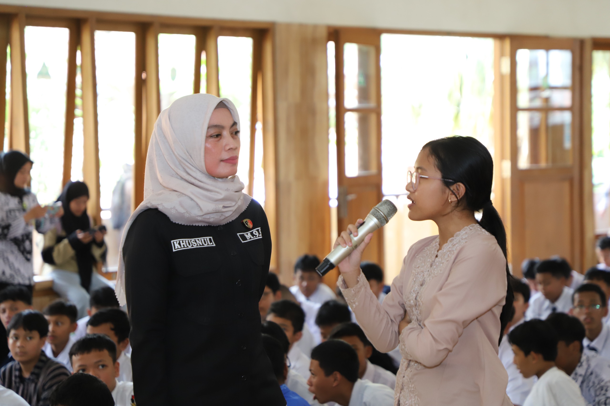 Bersinergi dengan Universitas Muhammadiyah Malang (UMM), Polresta Malang Kota Polda Jatim menggelar Sosialisasi Anti-Bullying dan Bahaya Narkoba bertajuk