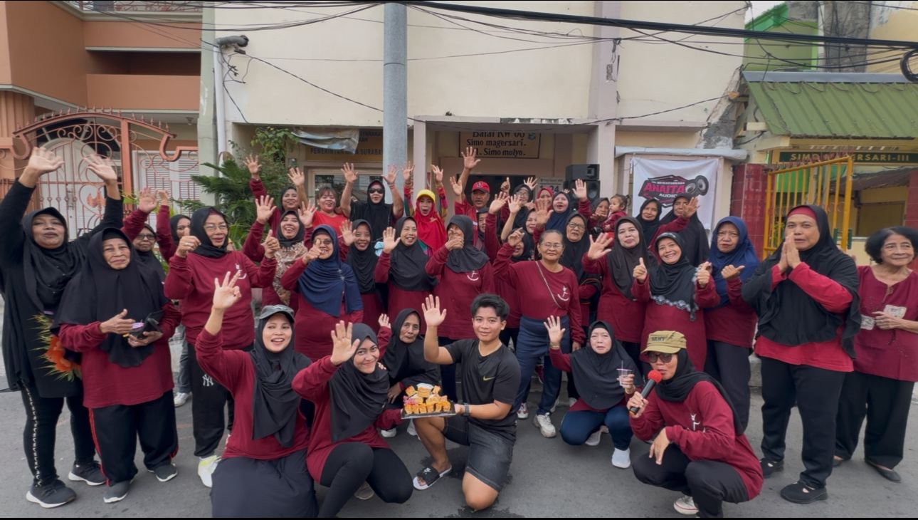 Selamat merayakan Hari Ulang Tahun ke-1, Senam Lansia Vitalage Movement. Perayaan ini menandai satu tahun keberhasilan dalam mendukung kesehatan
