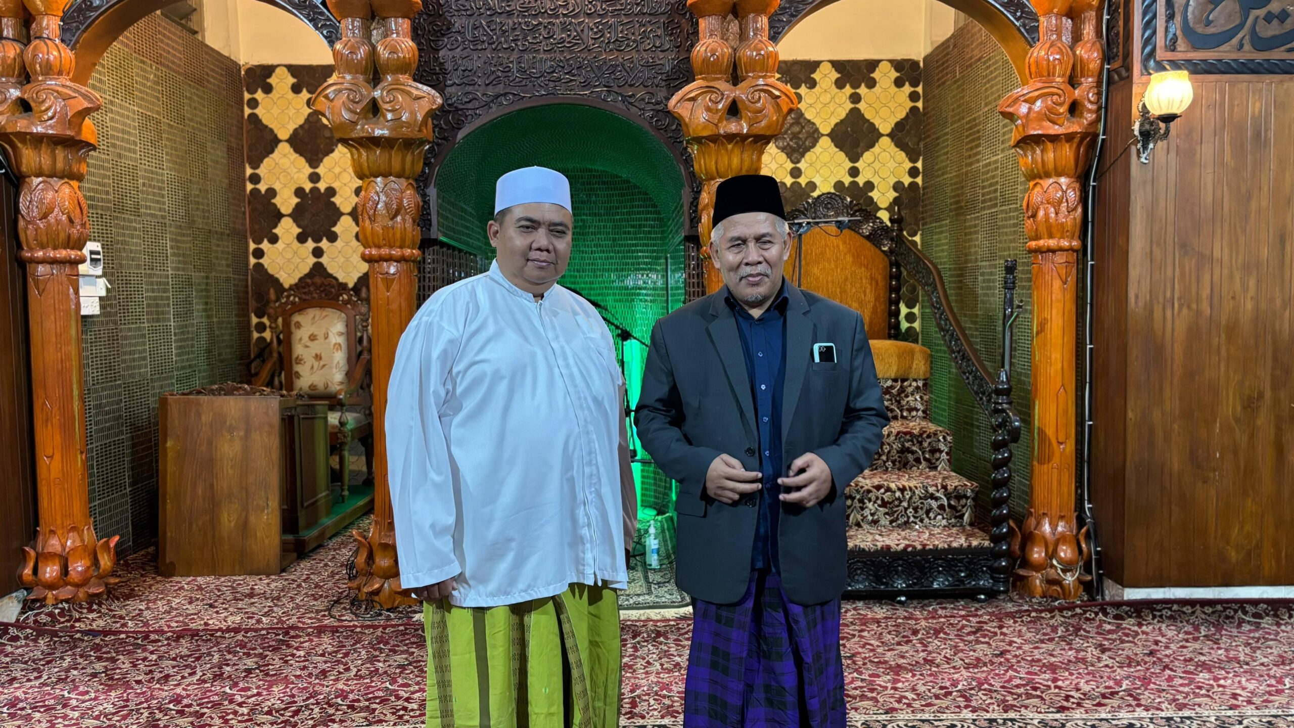 KH Marzuki Mustamar Doakan Bangsa bersama Jamaah, Manut Dawuh Masyayikh, Jaga Rukun di Tengah Krisis PBNU
