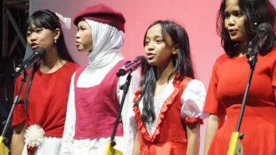 Keterangan gambar : Salah satu nomor pertunjukan Surabaya Hari Ini yang lalu