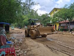 Kota Langsa Pasca Banjir Berbenah Kerahkan Alat Berat Atasi Sampah dan Lumpur