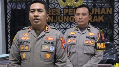 Kapolres Pelabuhan Tanjung Perak AKBP Wahyu Hidayat