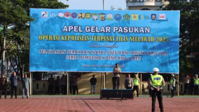 Kepala Kepolisian Daerah Aceh Irjen Pol. Drs. Marzuki Ali Basyah memimpin langsung Apel Gelar Pasukan Operasi Lilin Seulawah 2025