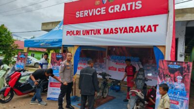 Direktorat Lalu Lintas Polda Sumatera Barat menggelar kegiatan pelayanan servis sepeda motor gratis
