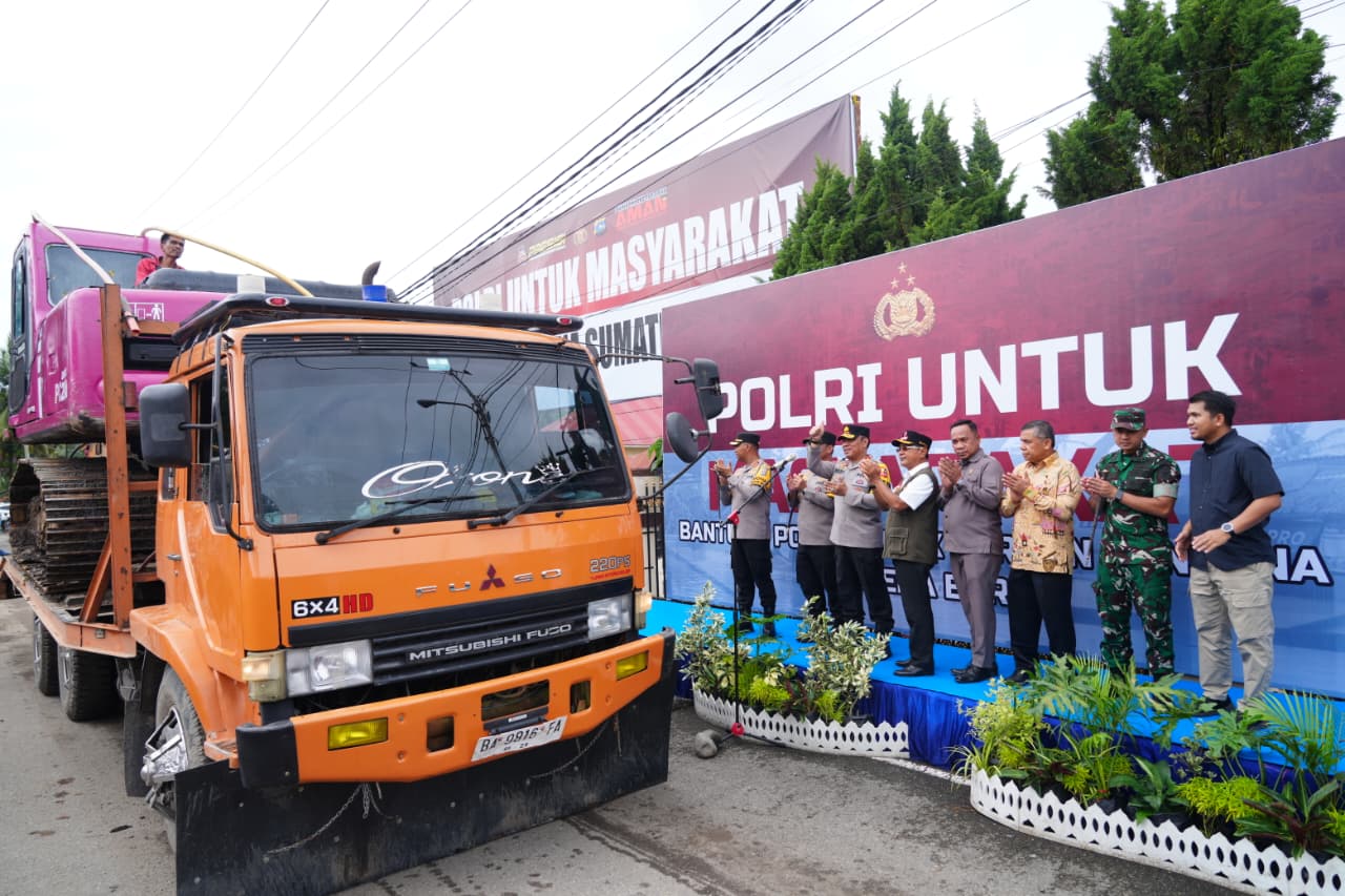 Wakil Kepala Kepolisian Republik Indonesia (Wakapolri) Komjen Pol Prof. Dr. Dedi Prasetyo