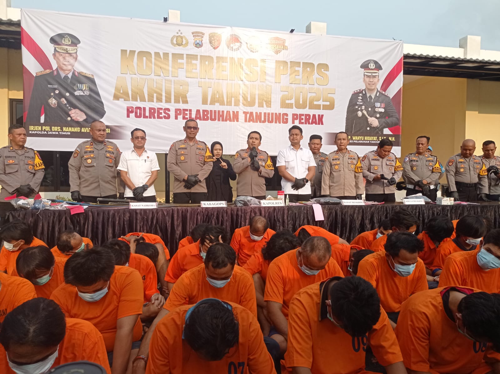AKBP Wahyu Hidayat Kapolres Pelabuhan Tanjung Perak mengungkapkan Anev sepanjang tahun 2025