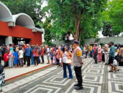 Awali Tahun 2026, Polres Tanjung Perak Menjamin Kenyamanan dan Pengamanan di Kawasan Wisata Pantai