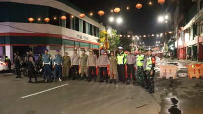 Menjaga kondusivitas Kota Pahlawan, korps berseragam cokelat tersebut langsung tancap gas menggelar Patroli Stasioner Cipta Kondisi (Cipkon) berskala besar