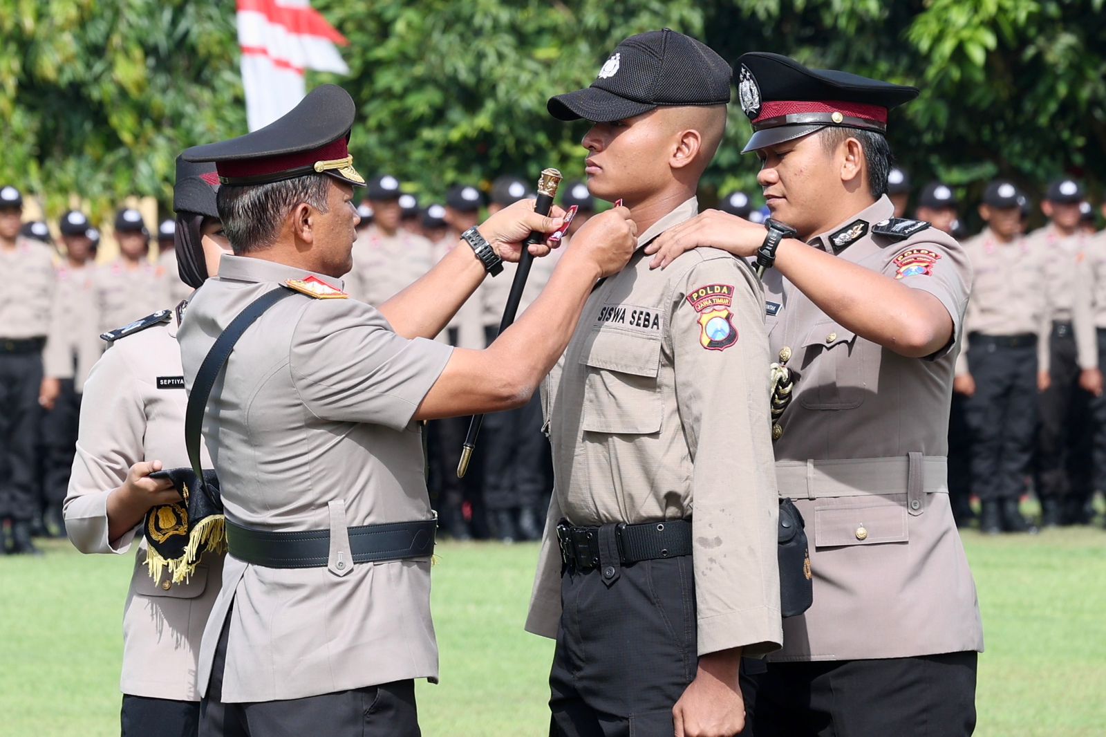 Kapolda Jawa Timur Irjen Pol. Drs. Nanang Avianto, M.Si menegaskan pendidikan Bintara Polri menjadi fondasi pembentukan karakter dan integritas anggota Polri di tengah tantangan era digital.