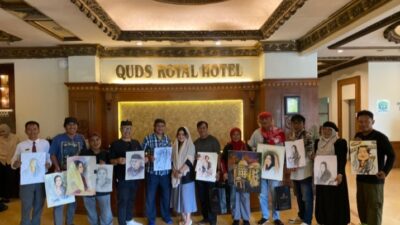 Quds Royal Hotel Surabaya membuka lembar aktivitas seni budaya di awal tahun 2026 ini dengan menggelar event bertajuk Painting On The Spot (POTS).