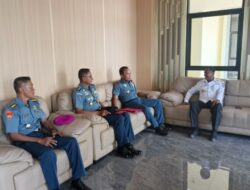 Jalin Silaturahmi Tingkatkan Industri Perikanan, Komandan KODAERAL XI Laksanakan Pertemuan Bersama Gubernur Papua Selatan