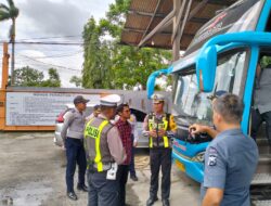 Polres Lamongan Ramp Check Bus Pariwisata Jelang Harlah NU