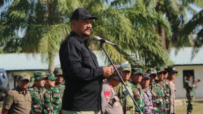 Bupati Aceh Tamiang, Irjen Pol. (Purn) Drs. Armia Pahmi MH memimpin upacara apel Penutupan (Latsidartanus)