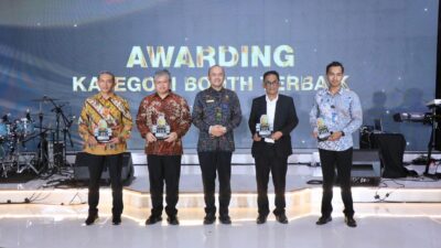 Booth Polri berhasil meraih predikat Juara Terbaik 3 berkat tingginya antusiasme pengunjung.