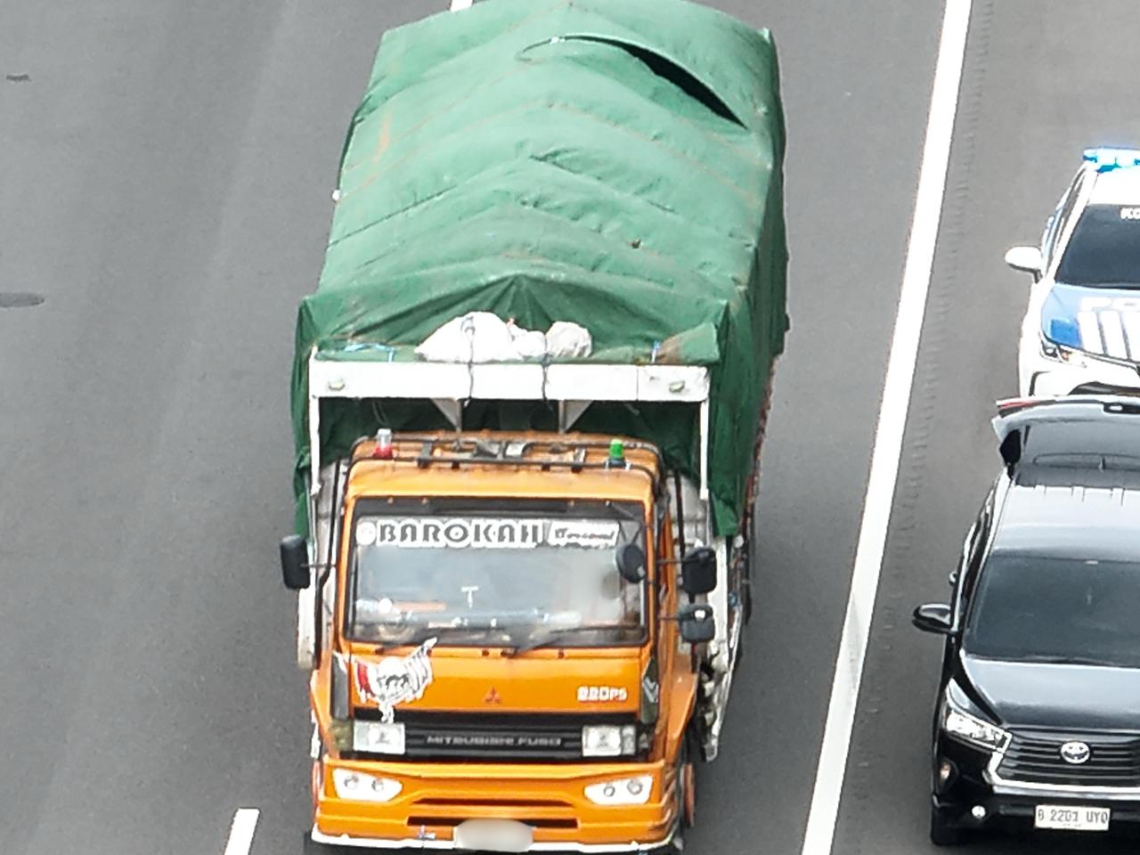 ETLE Drone Patrol Presisi diterbangkan di atas ruas Tol Tangerang - Jakarta KM 15.