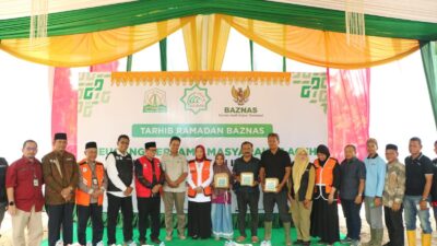 Badan Amil Zakat Nasional (BAZNAS) RI menyalurkan bantuan 22 ekor sapi.