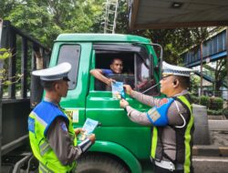 Ditlantas Polda Jatim Tertibkan Penggunaan Lajur Jalan Tol