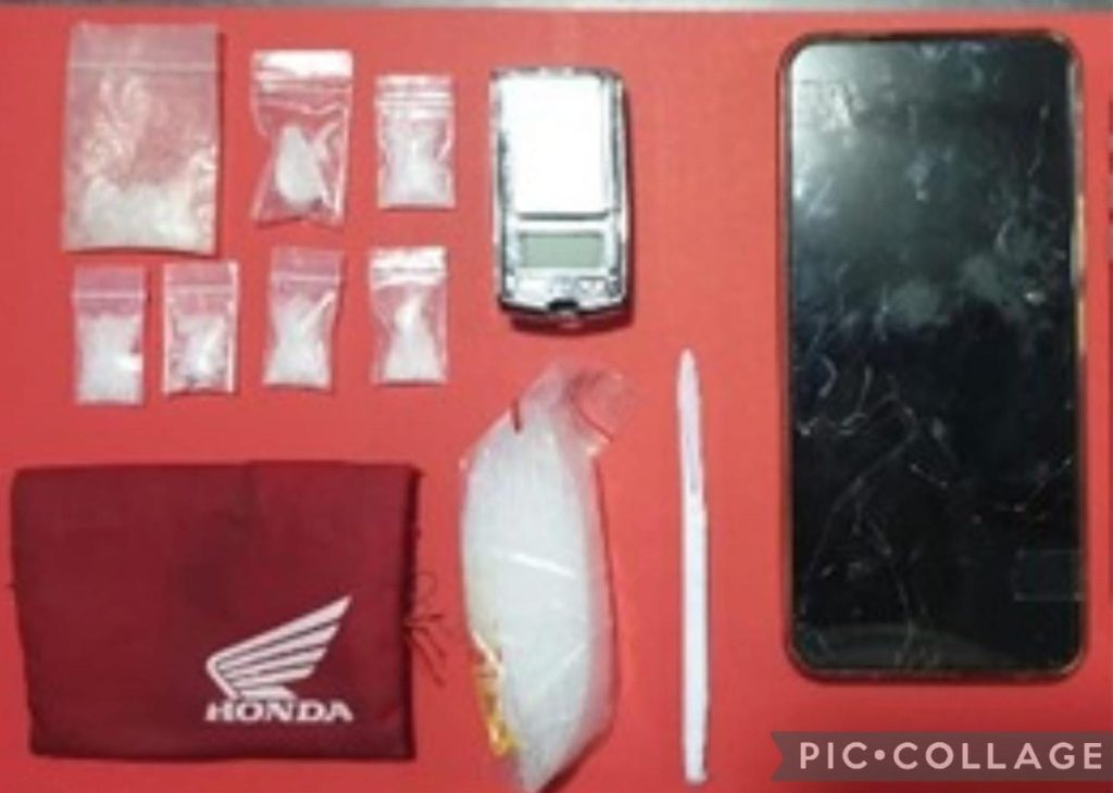 Barang Bukti 7 poket sabu siap jual, timbangan dan HP