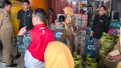 Tim Satgas Pangan, Polres Tulungagung Polda Jatim bergerak, melakukan inspeksi mendadak (sidak) ke sejumlah pasar dan toko retail.