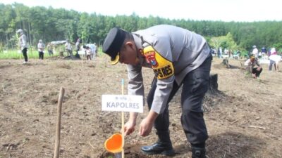 Kapolres Bondowoso AKBP Dr. Aryo Dwi Wibowo