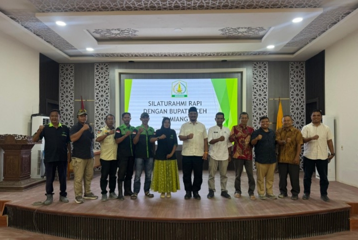 Bupati Aceh Tamiang, Irjen Pol. (Purn) Drs. Armia Pahmi MH
