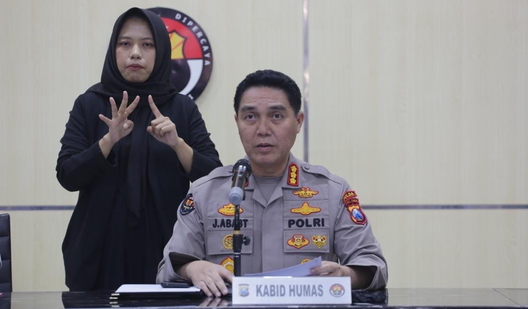 Kabid Humas Polda Jatim, Kombes Pol Jules Abraham Abast