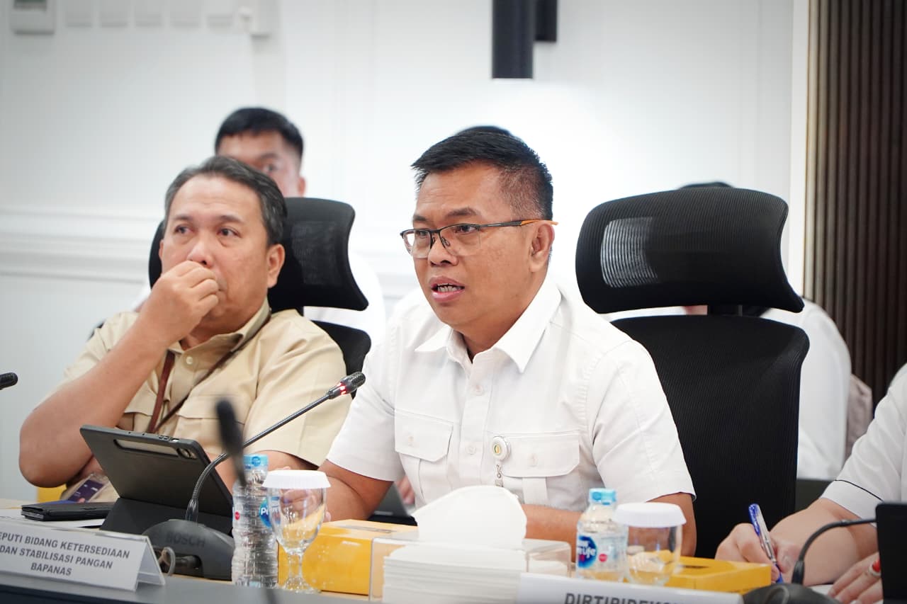 Satgas Pangan memperkuat pengawasan terhadap distribusi dan harga bahan pokok di berbagai daerah menjelang Hari Besar Keagamaan Nasional (HBKN)