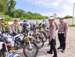 Pastikan Kesiapan Operasi Ketupat, Kasat Lantas Polres Bangkalan Lakukan Pengecekan Kendaraan Dinas