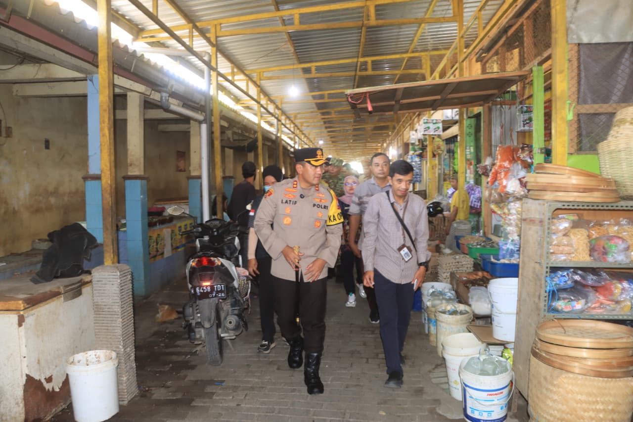 Kapolres Probolinggo AKBP M. Wahyudin Latif