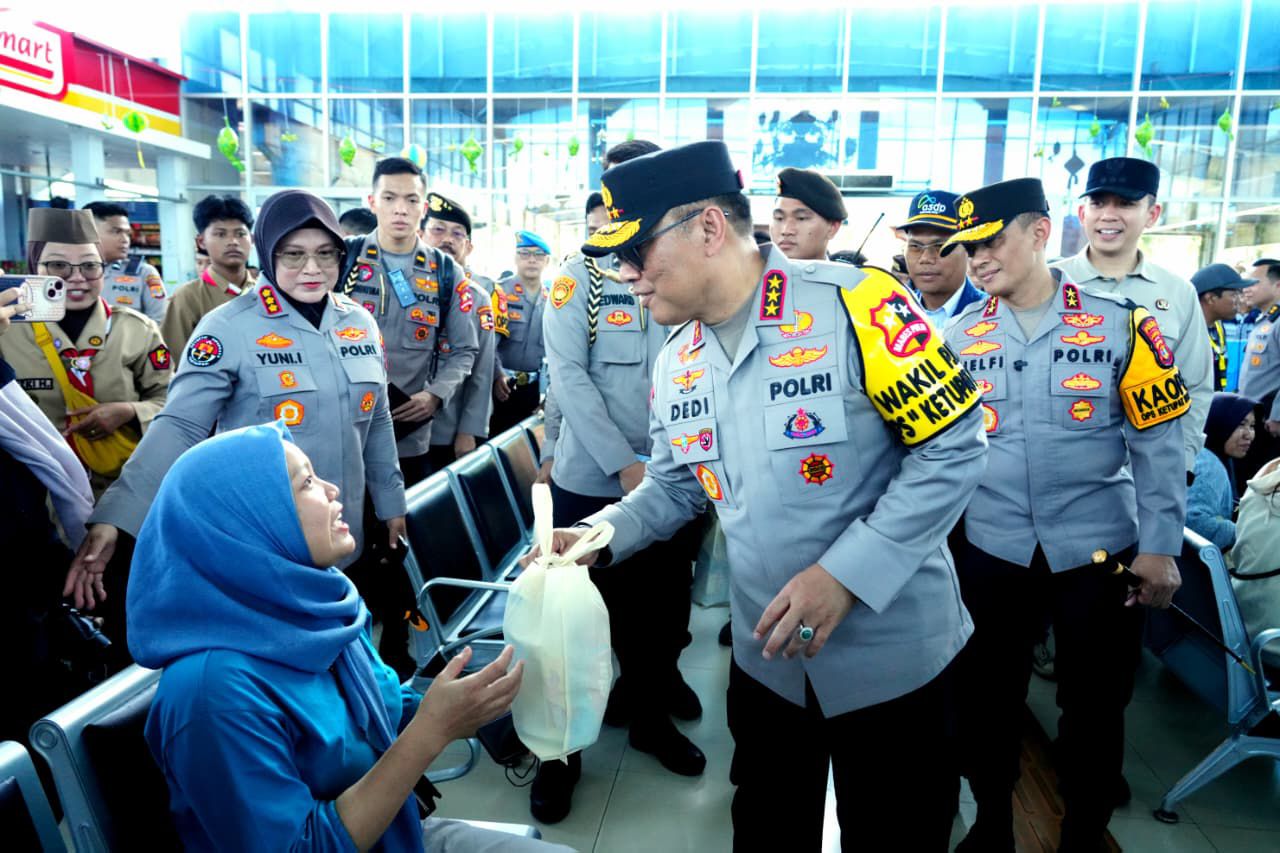 Wakapolri Komjen Pol. Dedi Prasetyo