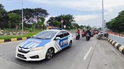 Satlantas Polres Pelabuhan Tanjung Perak melakukan diskresi kepolisian berupa rekayasa lalu lintas di kawasan akses Jembatan Suramadu arah Madura