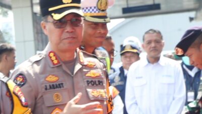 Kabid Humas Polda Jatim selaku Kasatgas Humas Operasi Ketupat Semeru 2026, Kombes Pol Jules Abraham Abast