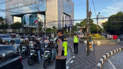 Polresta Malang Kota menyiagakan ratusan personel untuk layanan pengamanan rangkaian ibadah Jumat Agung hingga Hari Kebangkitan Yesus Kristus