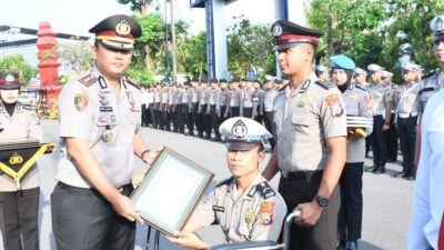 Bripda Sakti Terima Penghargaan Usai Insiden Viral Hentikan Bus Langgar Jalur