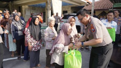 Kapolres Mojokerto Kota AKBP Herdiawan Arifianto didampingi Wakapolres Kompol Jalaludin, S.H.,