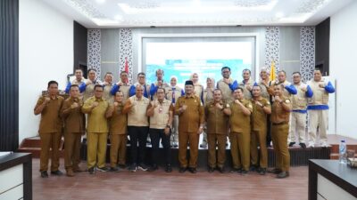 Bupati Aceh Tamiang Irjen Pol. (Purn) Drs. Armia Pahmi MH
