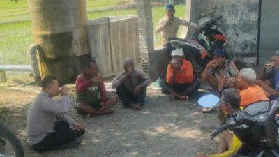 Polres Ngawi Polda Jatim melalui Polsek Pangkur melaksanakan kegiatan NGOBRAS (Ngopi Bersama Masyarakat).