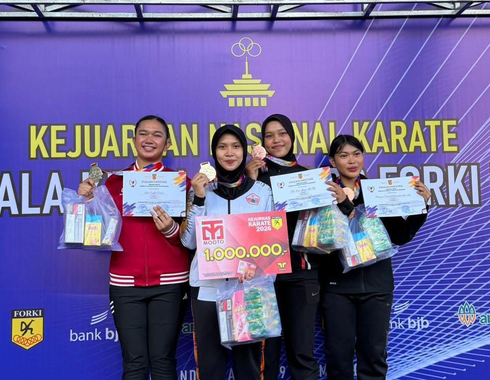 Prestasi gemilang diukir personal Korps Sabhara Baharkam Polri di kancah olahraga nasional. Bripda Salma Aulia, anggota Ditpolsatwa Baharkam Polri