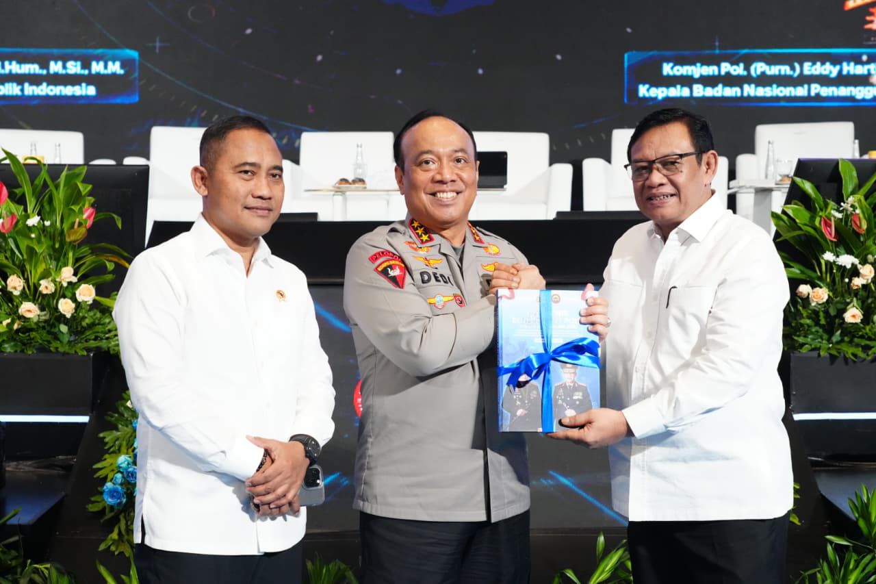 Wakapolri, Komjen Pol. Prof. Dr. Dedi Prasetyo, S.H., M.Hum., M.Si., M.M.,
