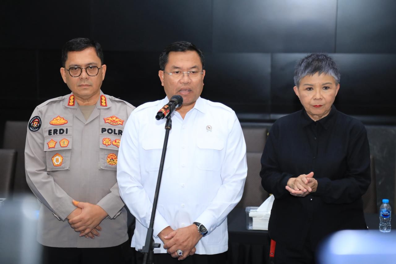 Wakil Kepala Badan Gizi Nasional (BGN) bersama Satgas Makan Bergizi Gratis (MBG) Polri