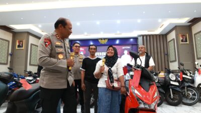 Kapolda Jawa Timur Irjen Pol. Drs. Nanang Avianto, M.Si.,
