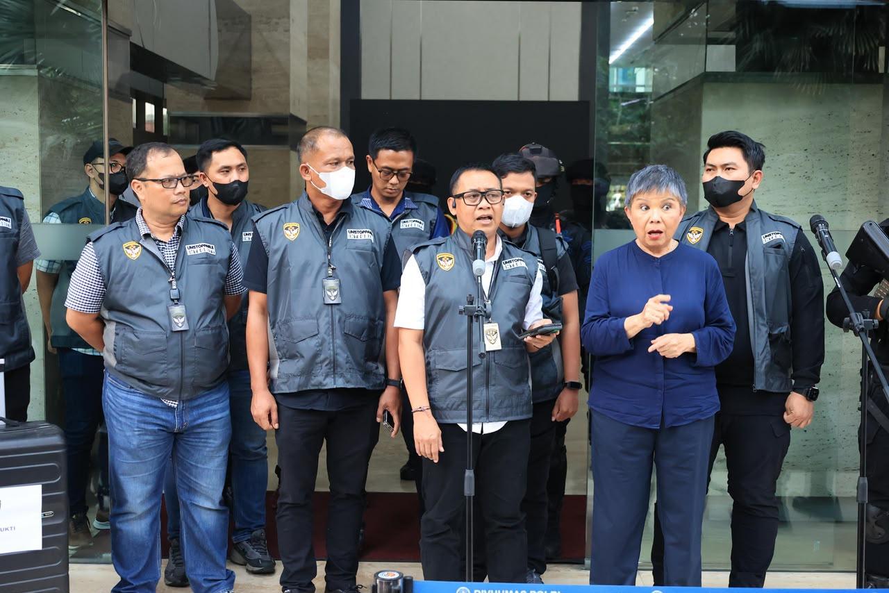 Ketua Tim Penyidik Dittindak Kortastipidkor Polri, Kombes Pol. Gunawan