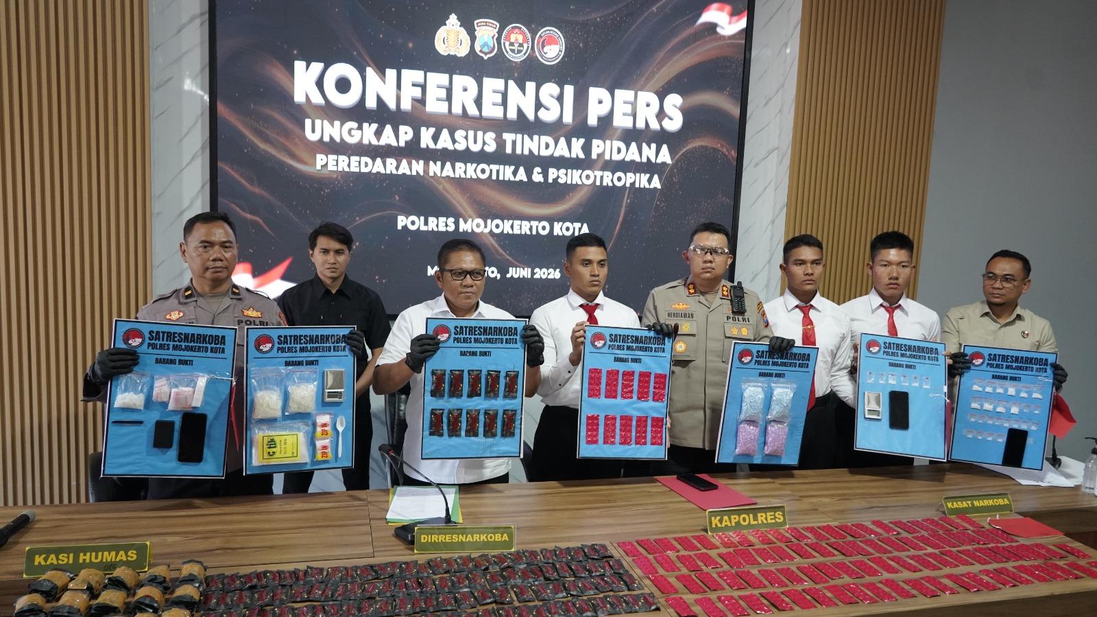 Dirresnarkoba Polda Jatim, Kombes Pol Muhammad Kurniawan