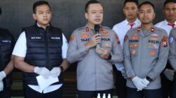 Polres Malang Amankan Dua Pemuda Bawa Sajam Saat Penyekatan Malam 1 Suro
