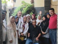Bukan Sekadar Silaturahmi | Alumni X-BHI Sambung Rasa, Sambang Galih Baru Pulang dari Ibadah Haji 