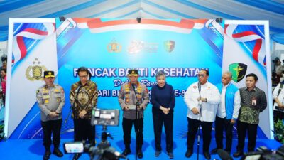 Hadiri Puncak Bakti Kesehatan, Kapolri: Berikan Pelayanan Terbaik ke Masyarakat dan Anggota