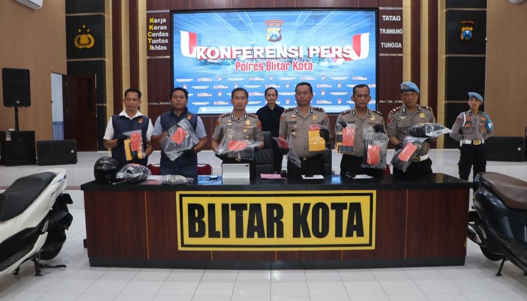 Kapolres Blitar Kota, AKBP Kalfaris Triwijaya Lalo