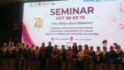 Penguatan Kompetensi Bidan Sidoarjo Jadi Fondasi Lahirkan Generasi Unggul 2045