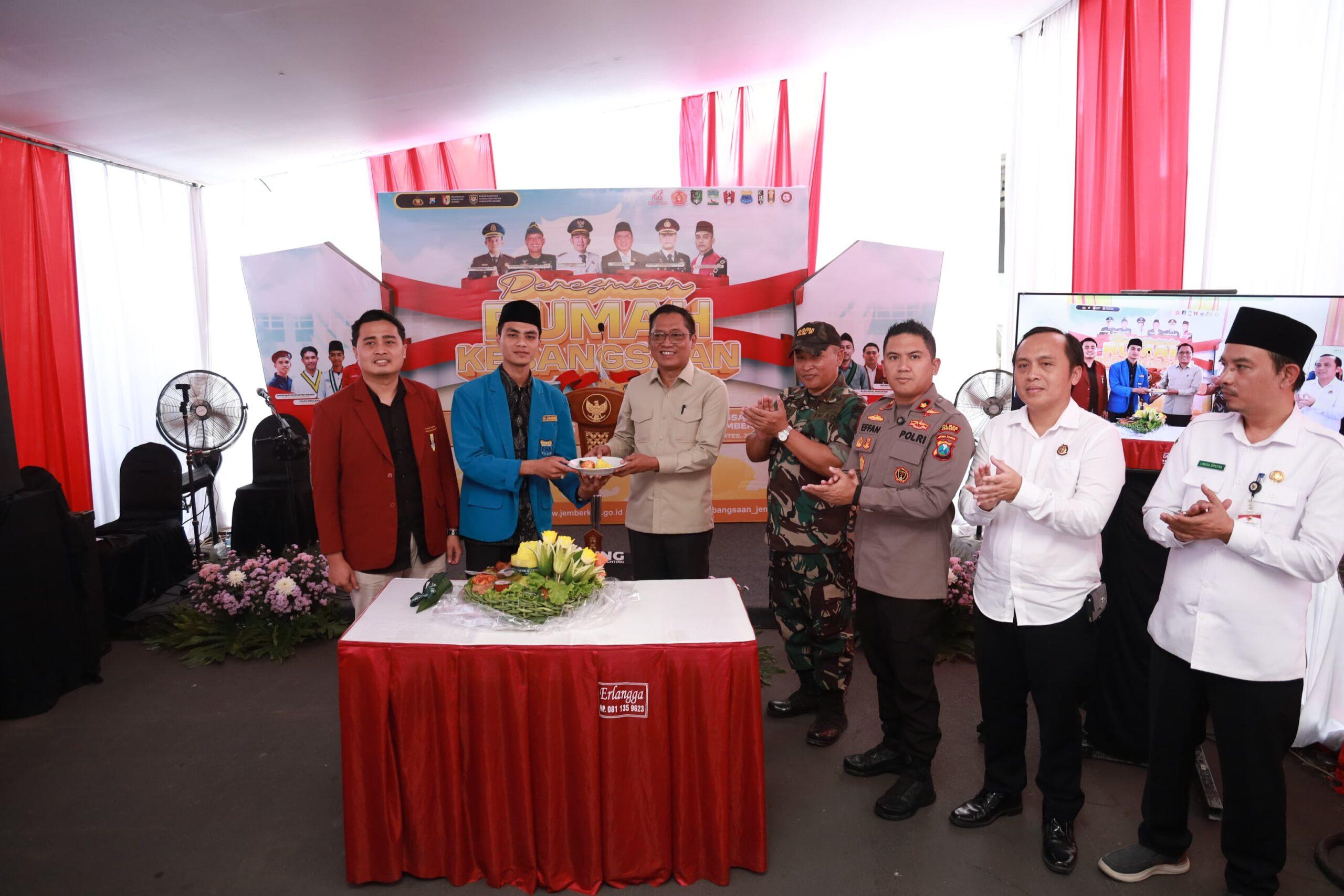 Kapolres Jember, AKBP Bobby A Condroputra melalui Wakapolres Jember, Kompol Antonio Effan Sulaiman