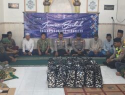 Jumat Berkah Bersama Satlantas Polres Bangkalan, Hadirkan Kepedulian dan Semangat Berbagi